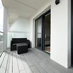 Premium Przy Plazy Perlowa Przystan سيانوزيتي