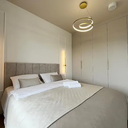 Premium Przy Plazy Perlowa Przystan Appartamento